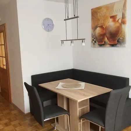 Apartament Im Gruenen *